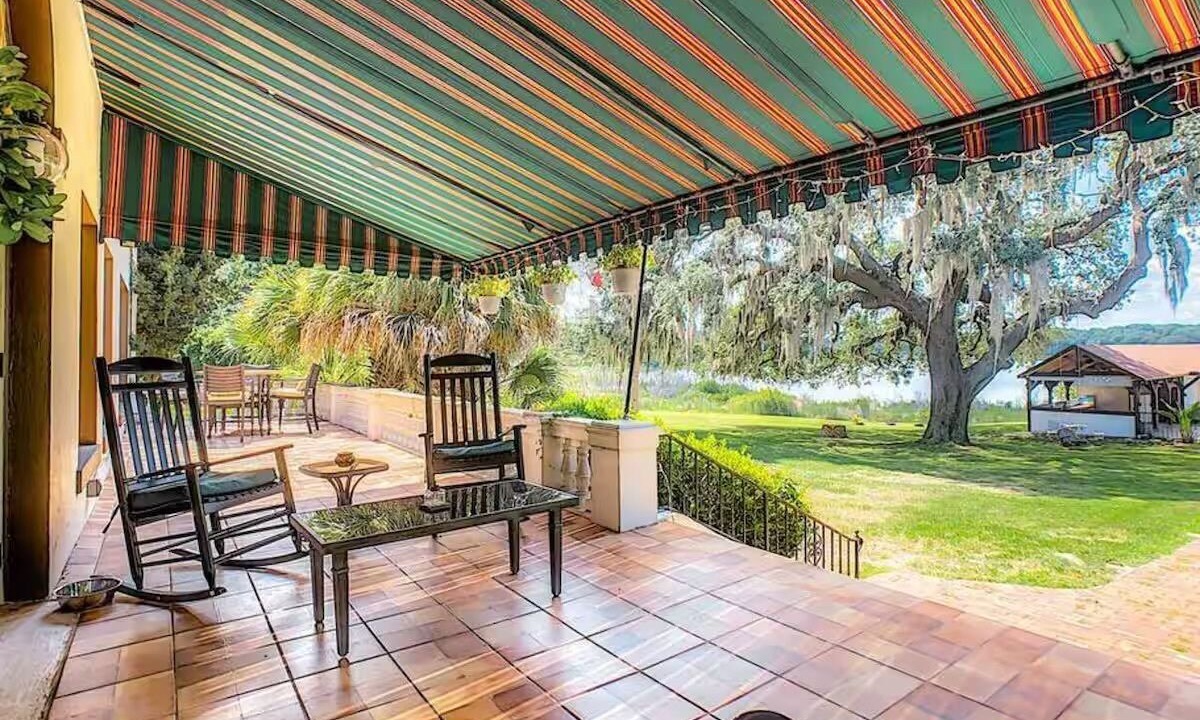 Photo of Patio Balcony in Fairvilla