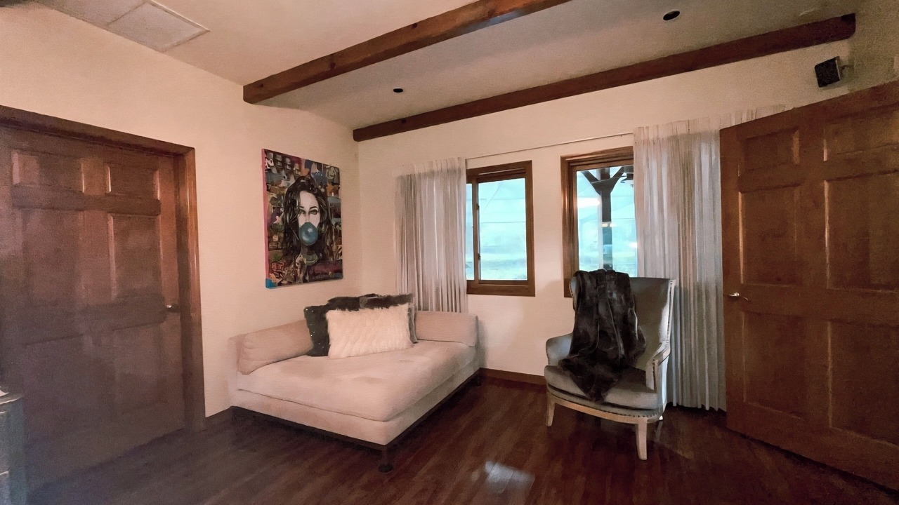 Photo of Livingroom in Fellowship