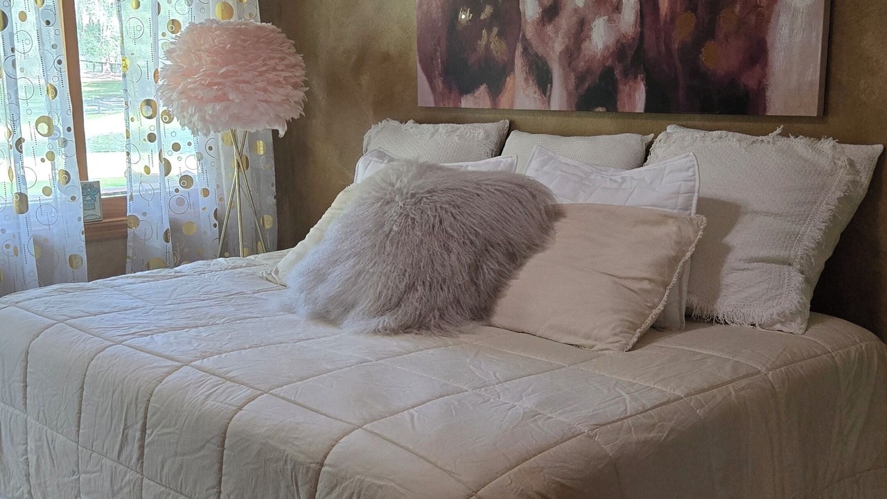 Photo of Bedroom in Fellowship