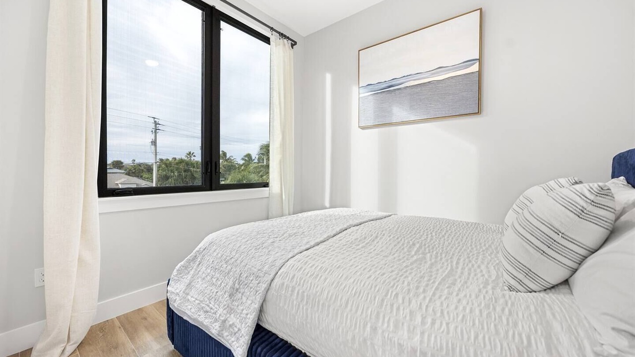 Photo of Bedroom in New Melbourne Beach