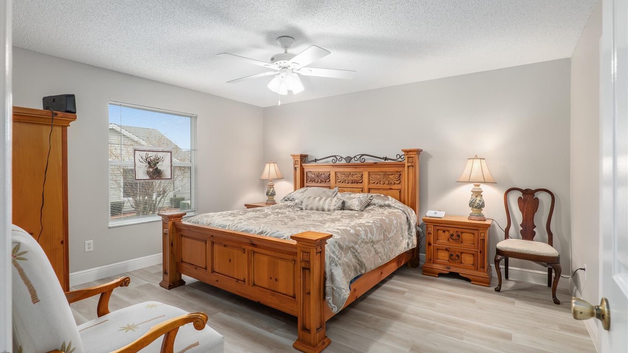 Photo of Bedroom in Glenbrook