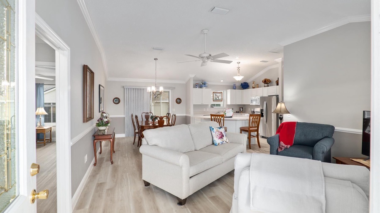 Photo of Livingroom in Glenbrook