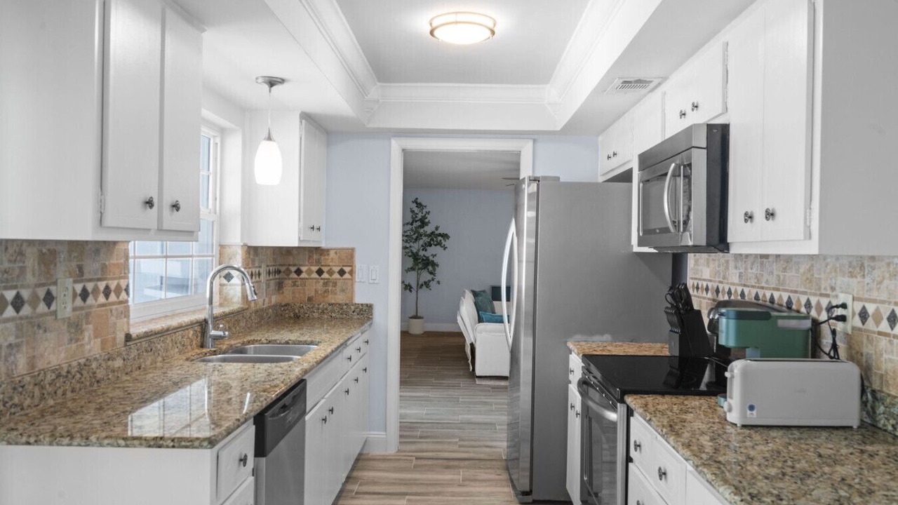 Photo of Kitchen in Bay Crest Park