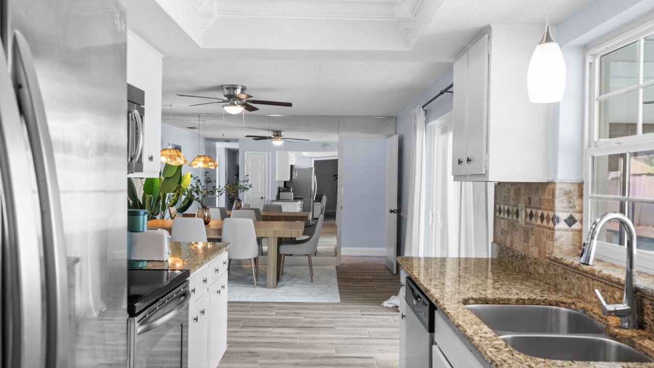 Photo of Kitchen in Bay Crest Park