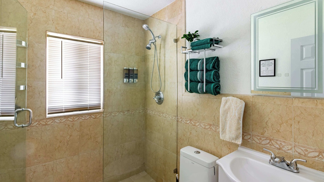 Photo of Bathroom in Miami Gardens