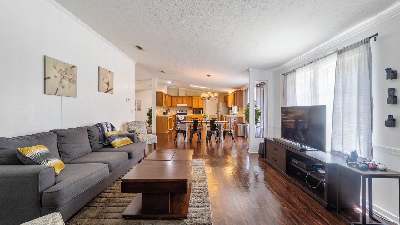 Photo of Livingroom in Graham