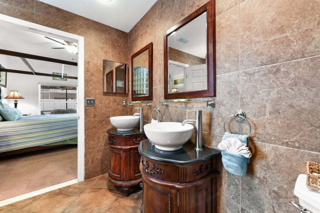 Photo of Bathroom in Lindfields