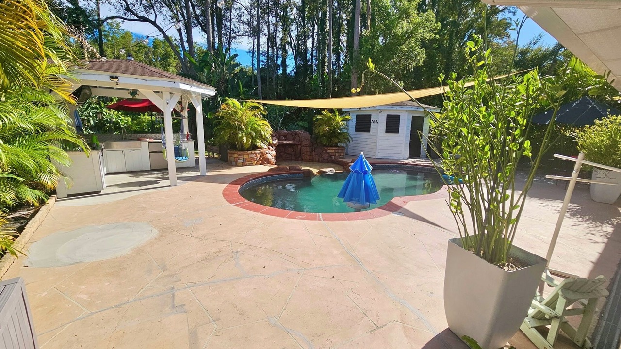 Photo of Outdoor in Country Place