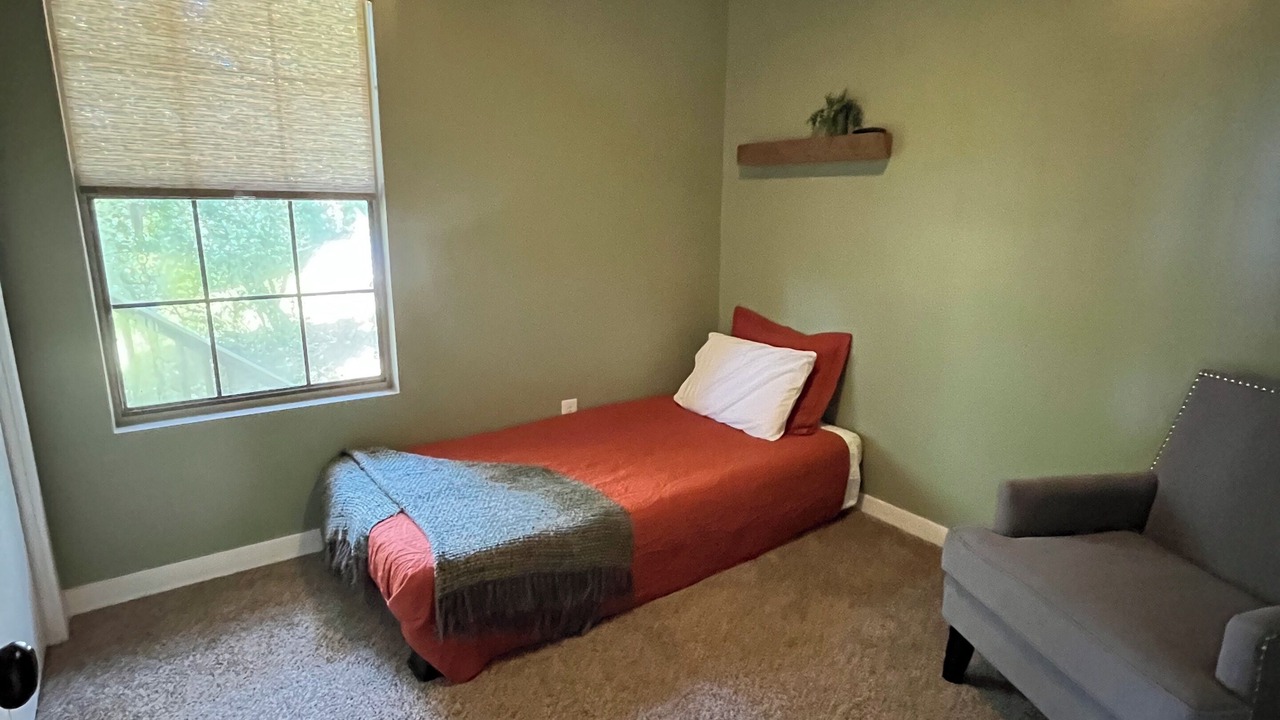 Photo of Bedroom in Mobile