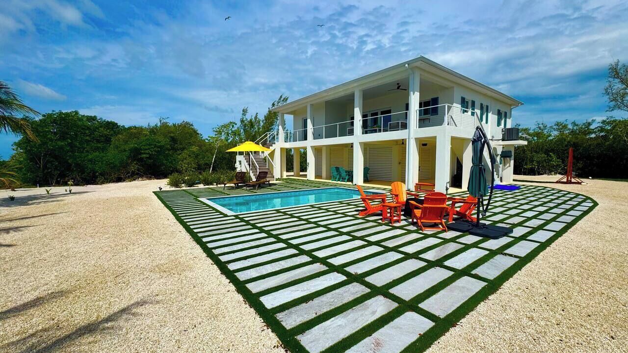 Photo of Outdoor in Sugarloaf Key