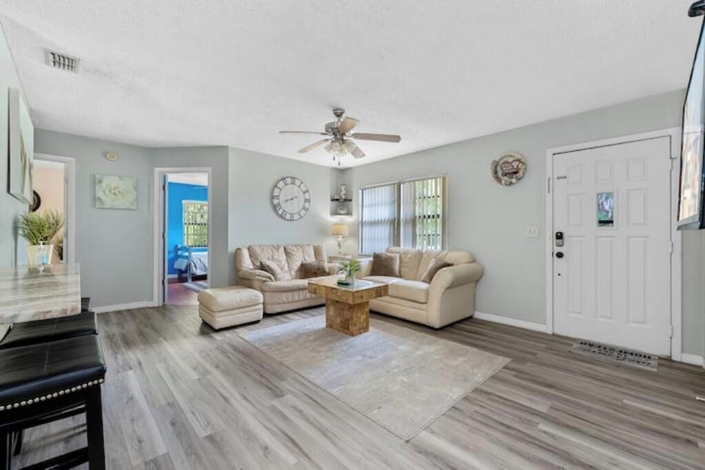 Photo of Livingroom in Crystal River