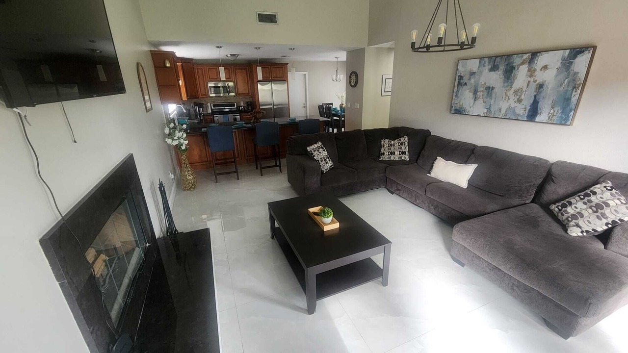 Photo of Livingroom in Greater Northdale