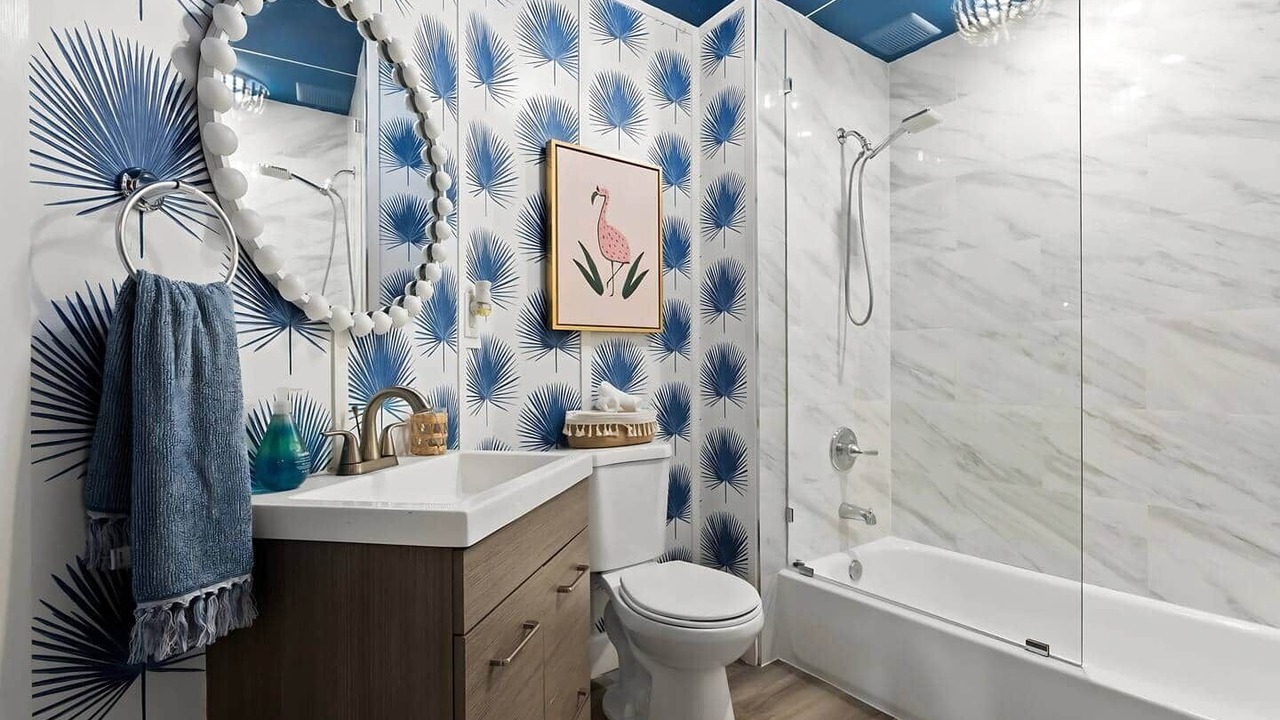 Photo of Bathroom in College Park