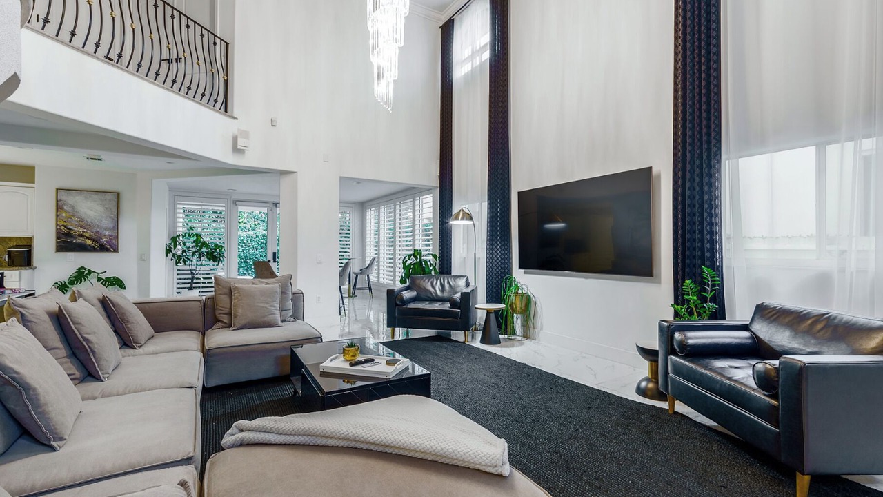 Photo of Livingroom in Little Havana