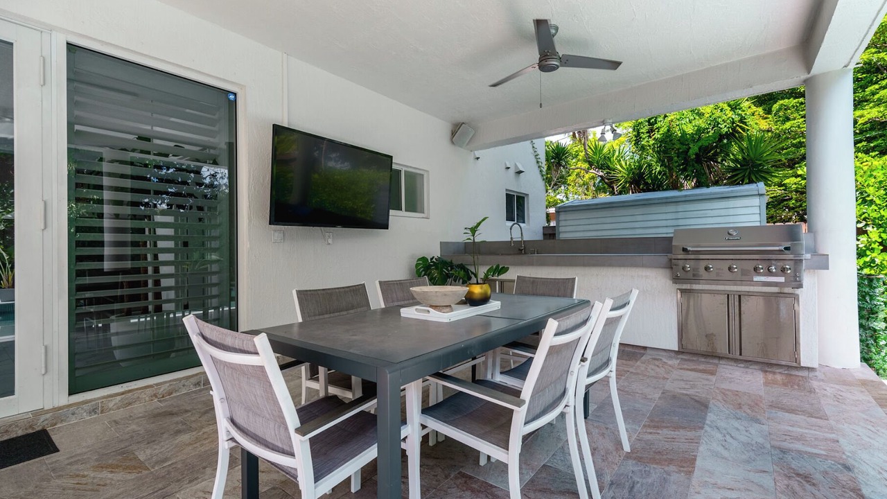 Photo of Outdoor in Little Havana