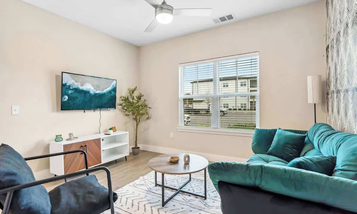 Photo of Livingroom in Southeast Orlando