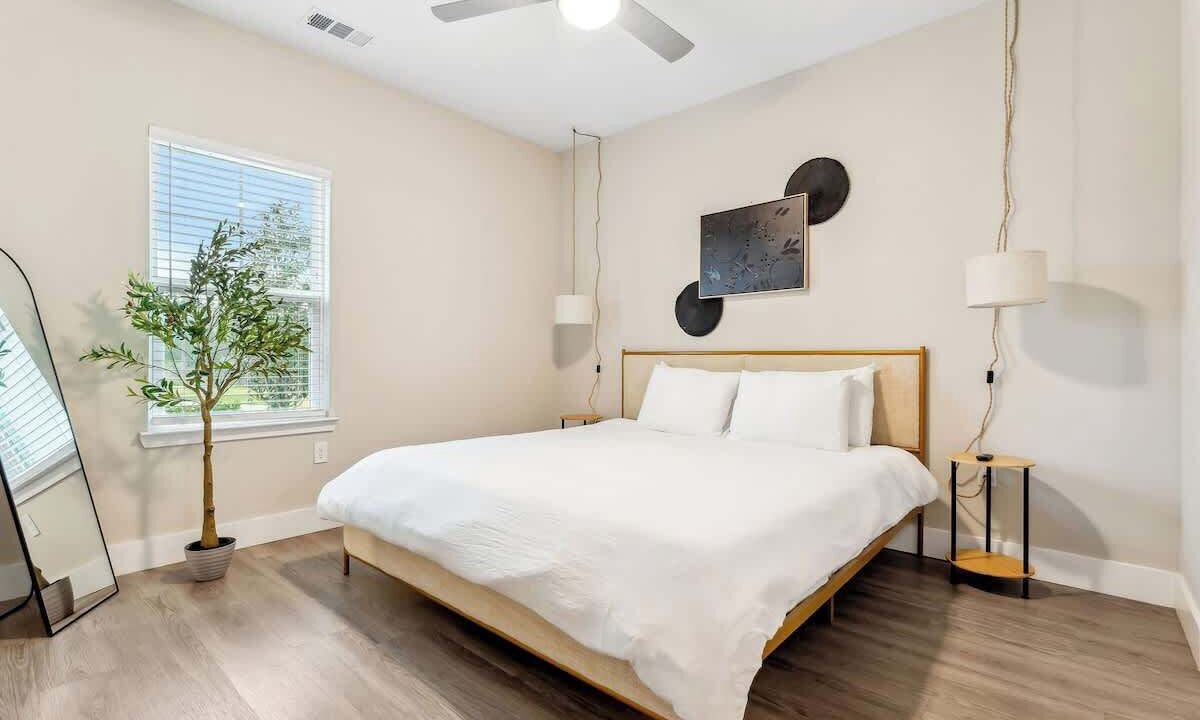 Photo of Bedroom in Southeast Orlando