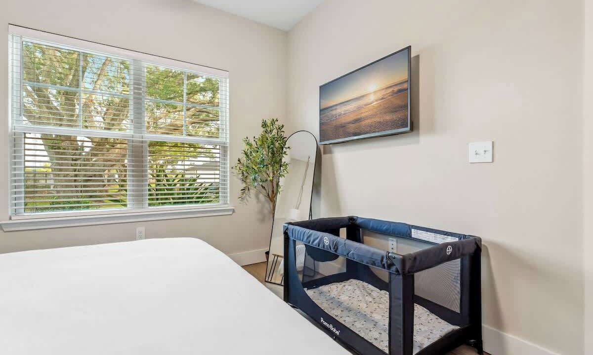 Photo of Bedroom in Southeast Orlando