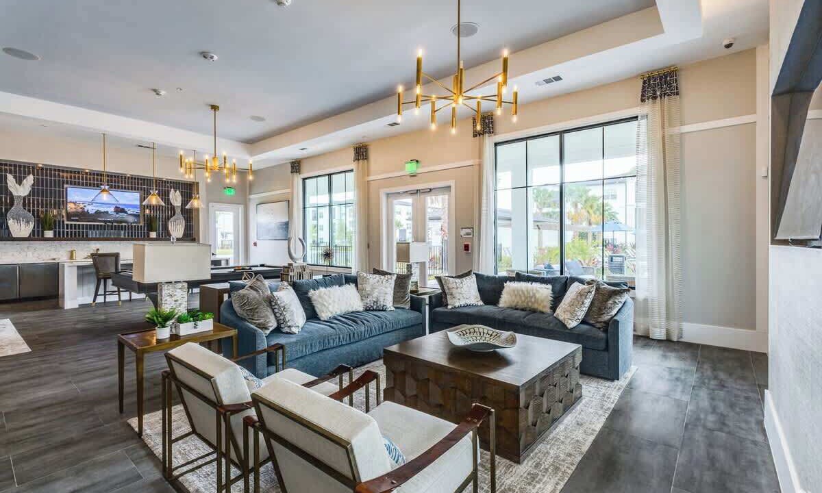 Photo of Livingroom in Southeast Orlando