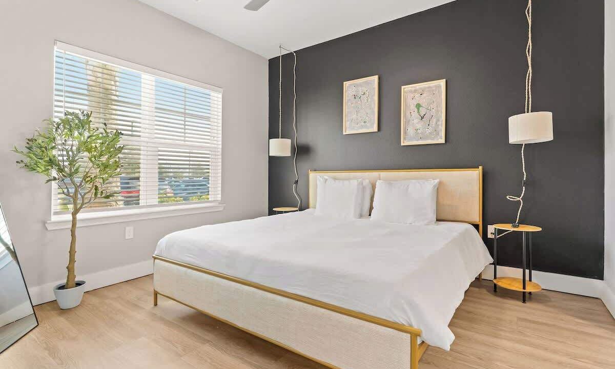 Photo of Bedroom in Southeast Orlando