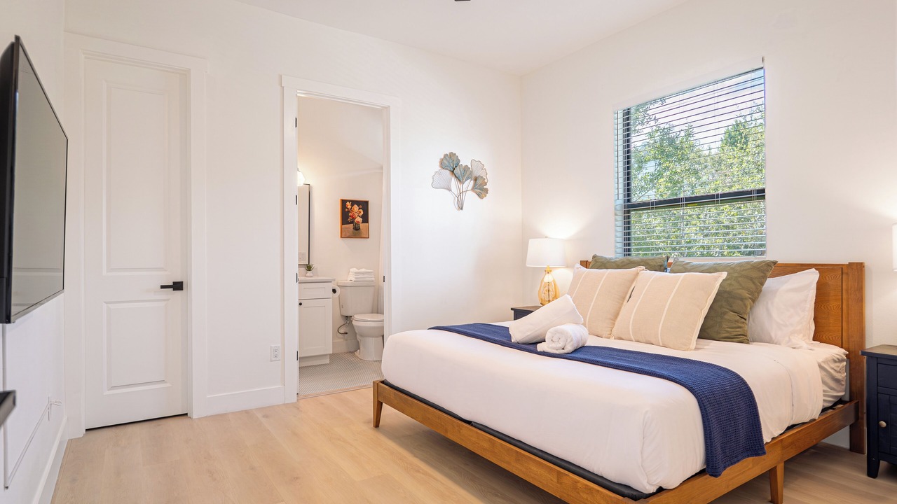 Photo of Bedroom in Port Tampa City
