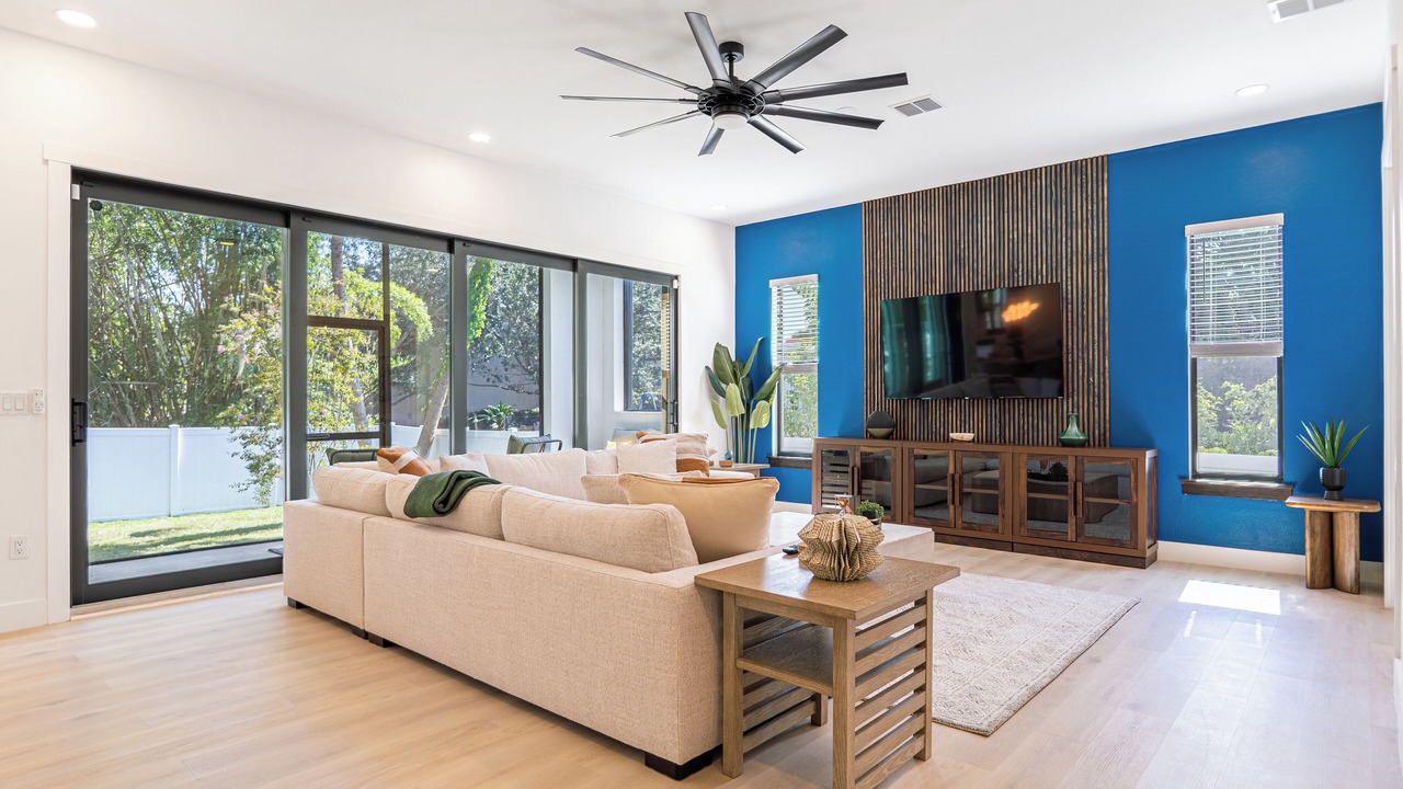 Photo of Livingroom in Port Tampa City