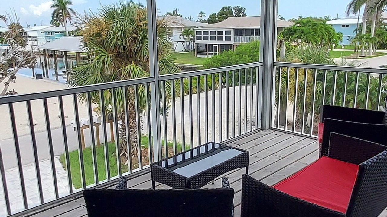 Photo of Patio Balcony in Mid Island
