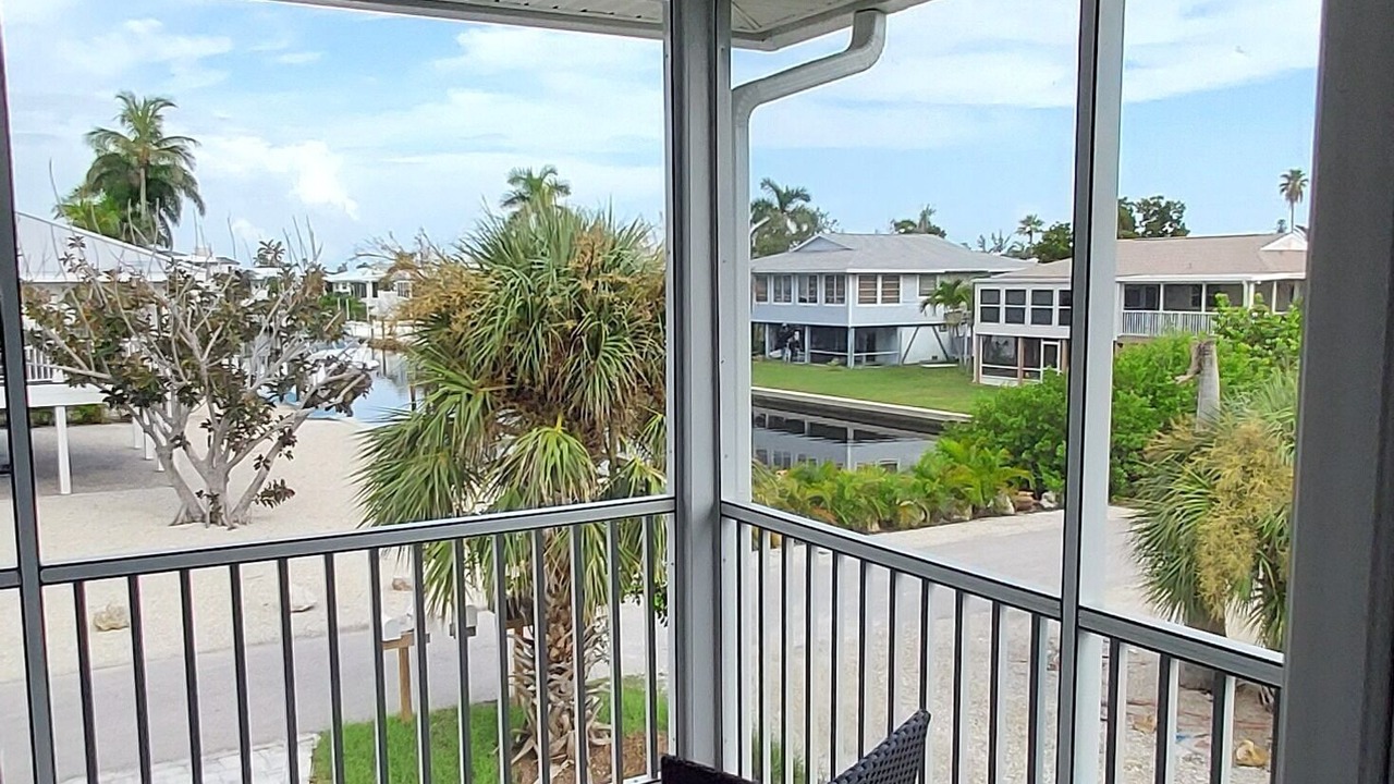 Photo of Patio Balcony in Mid Island