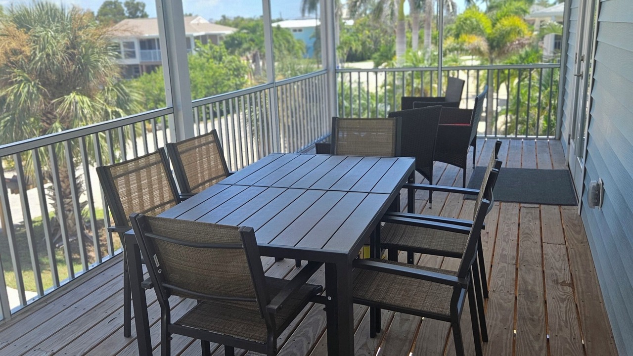 Photo of Outdoor in Mid Island