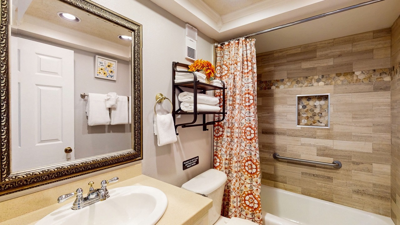Photo of Bathroom in Redington Shores