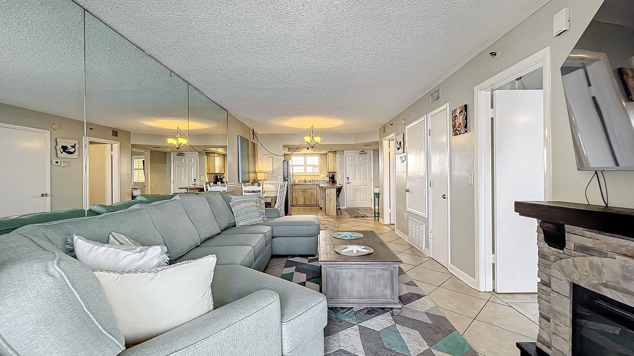 Photo of Livingroom in New Smyrna Beach