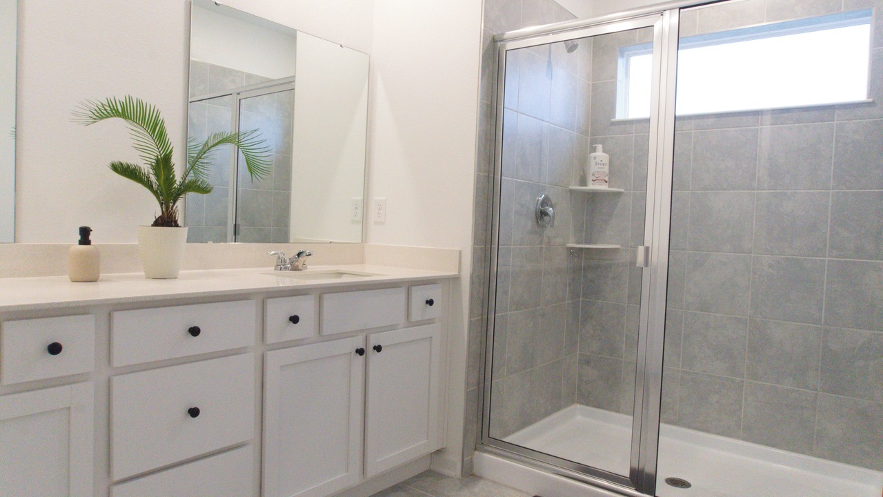 Photo of Bathroom in Poinciana