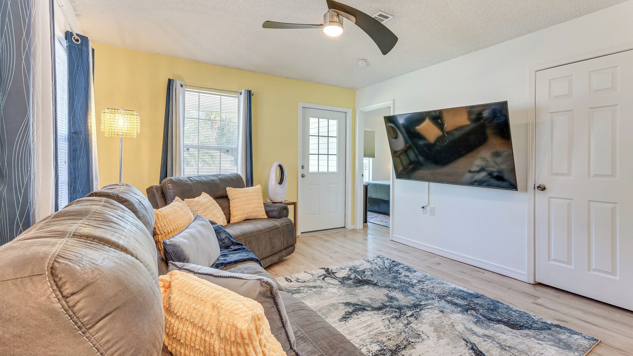 Photo of Bedroom in Gulf Breeze