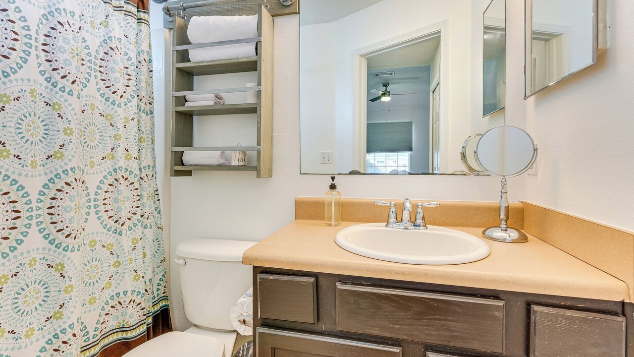 Photo of Bathroom in Gulf Breeze