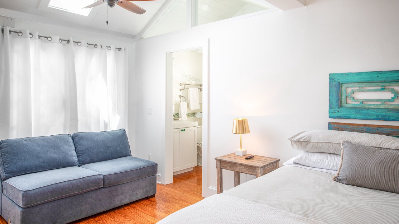 Photo of Bedroom in Historic Seaport