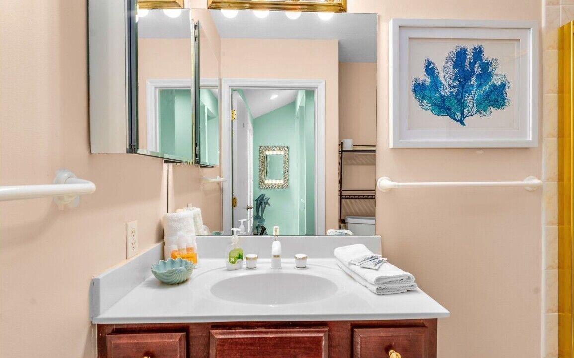 Photo of Bathroom in East End