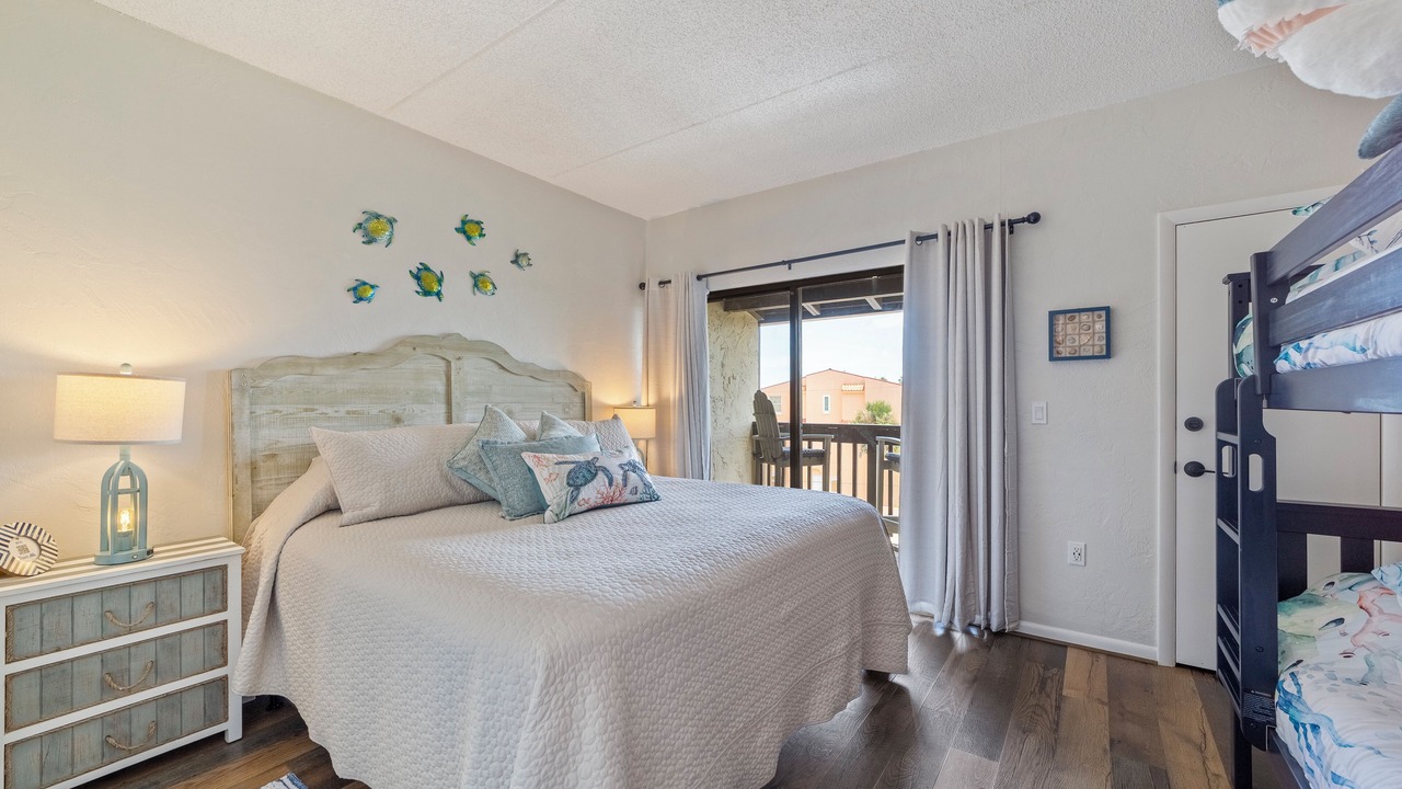 Photo of Bedroom in Butler Beach