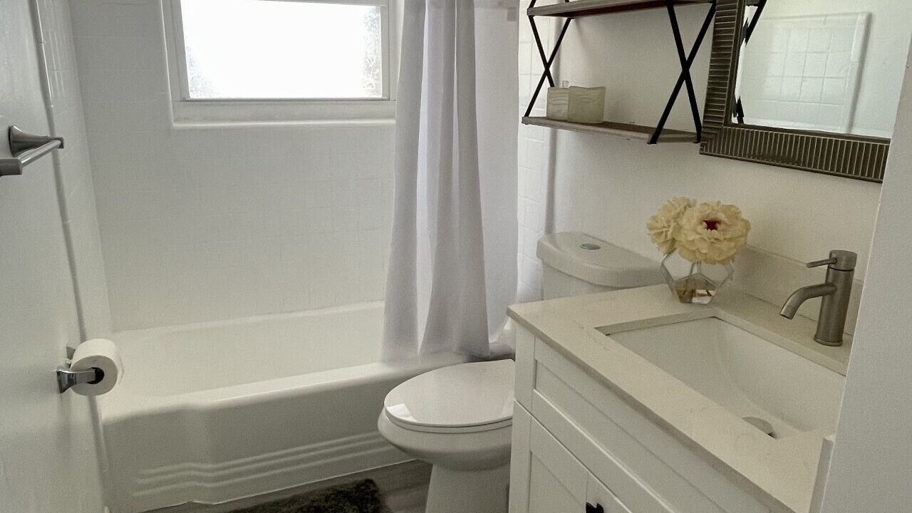Photo of Bathroom in Boulevard Heights