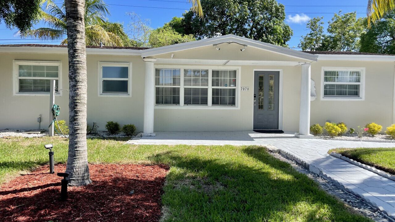 Photo of Outdoor in Boulevard Heights
