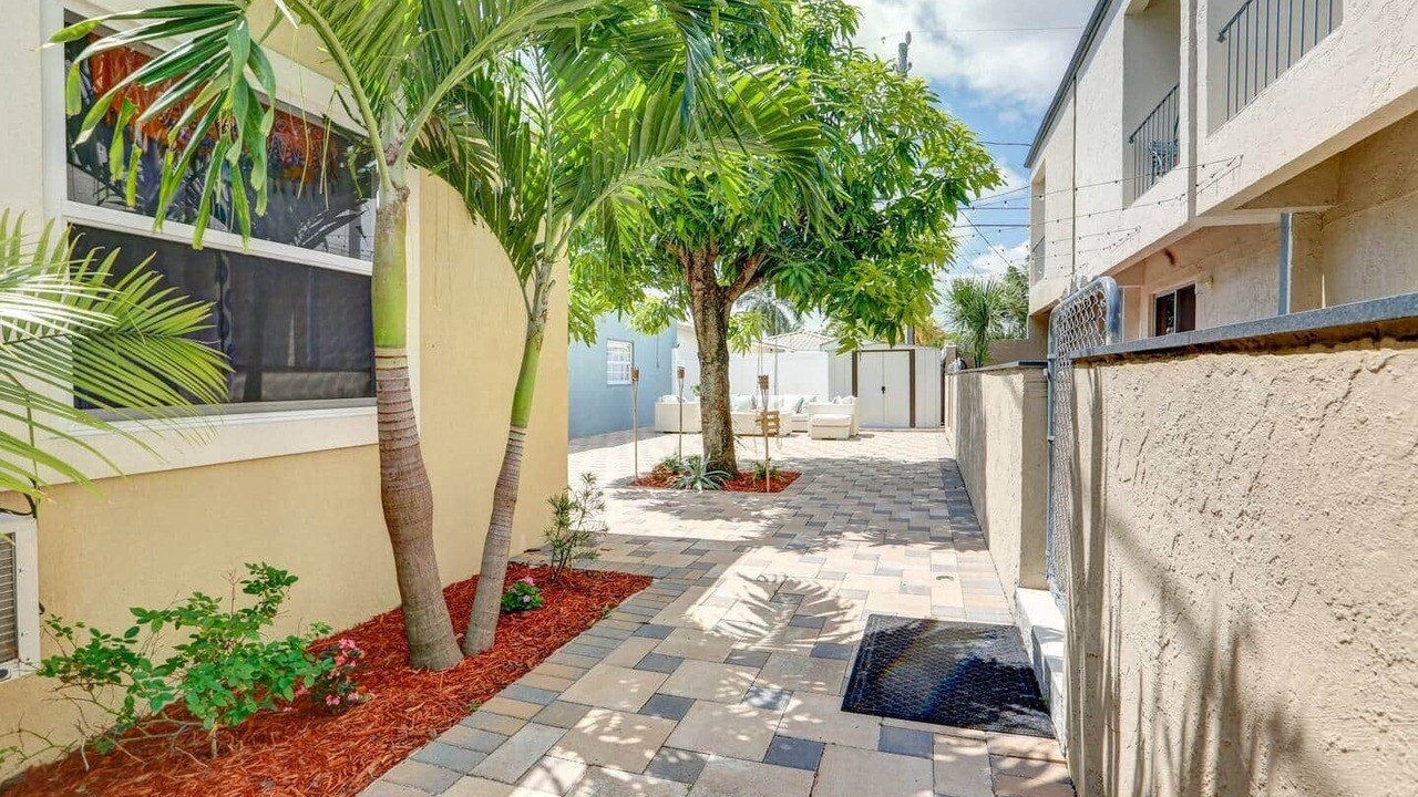 Photo of Patio Balcony in South Lake