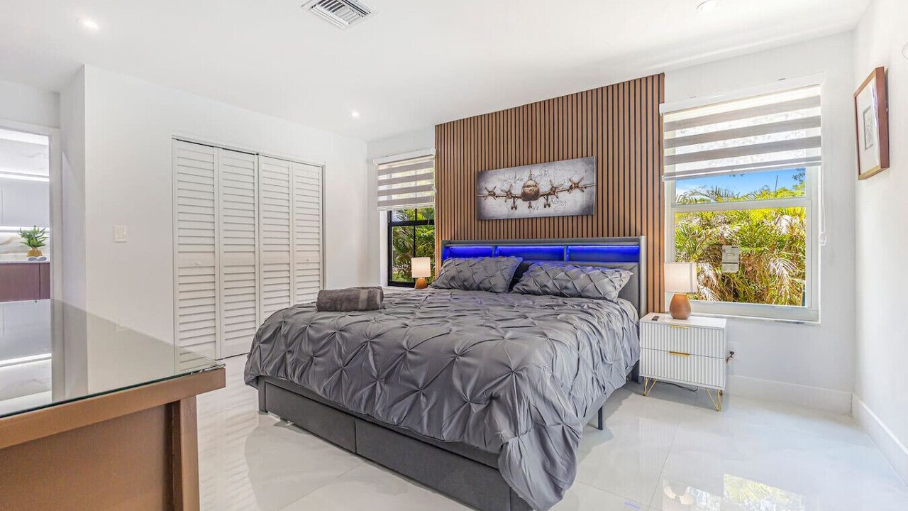 Photo of Bedroom in Miami Lakes