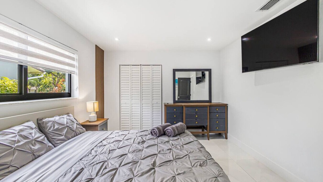 Photo of Bedroom in Miami Lakes