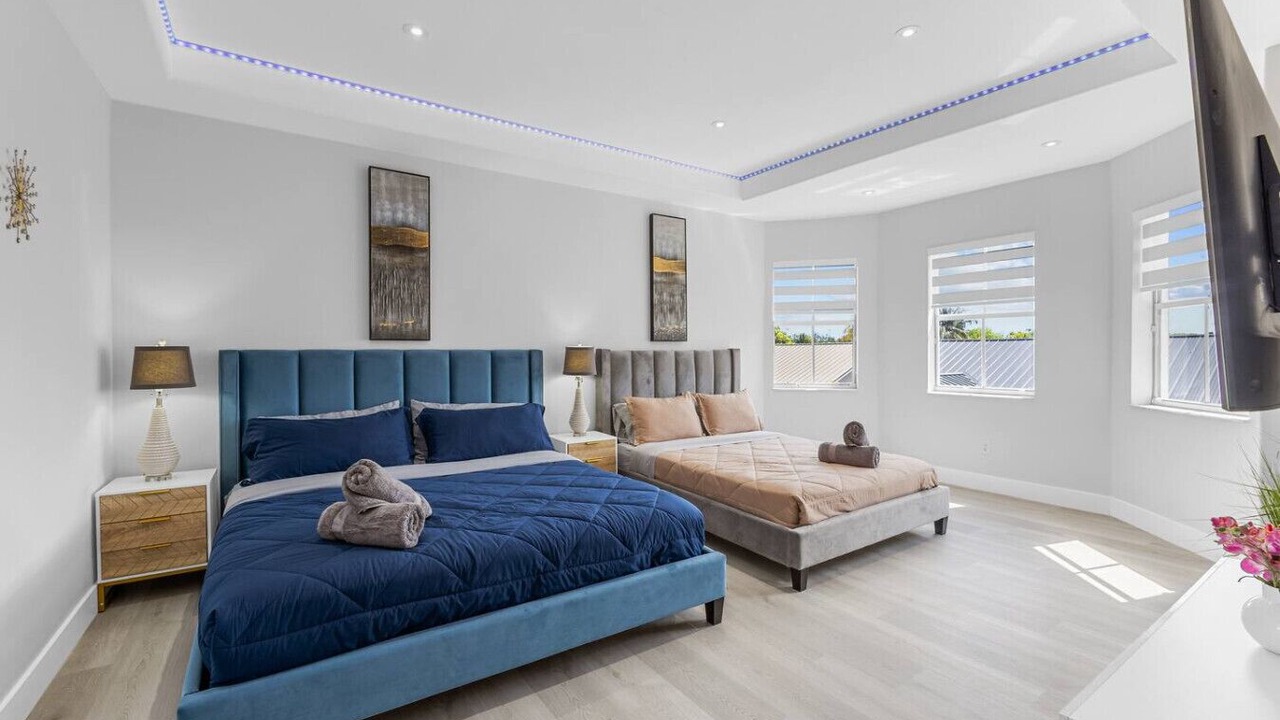 Photo of Bedroom in Ludlam