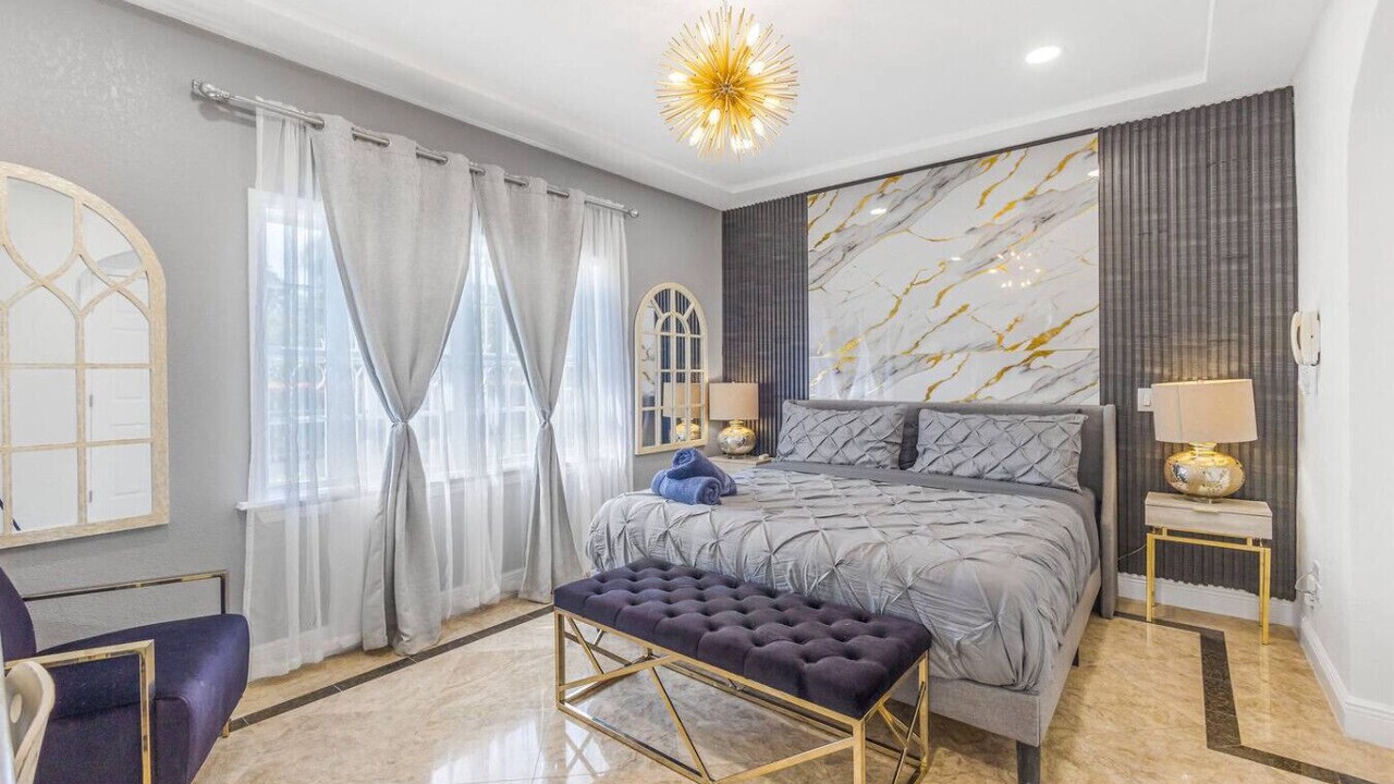 Photo of Bedroom in The Roads