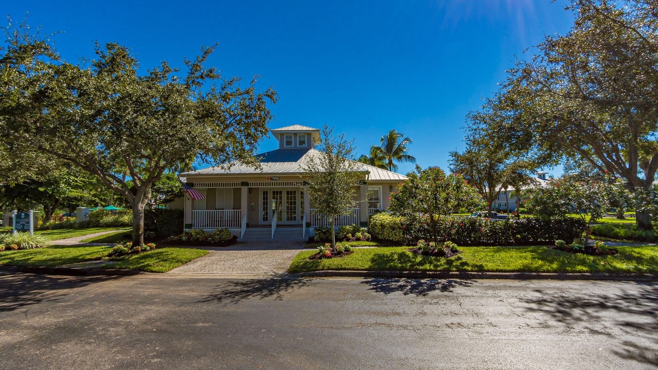 Photo of Outdoor in Naples