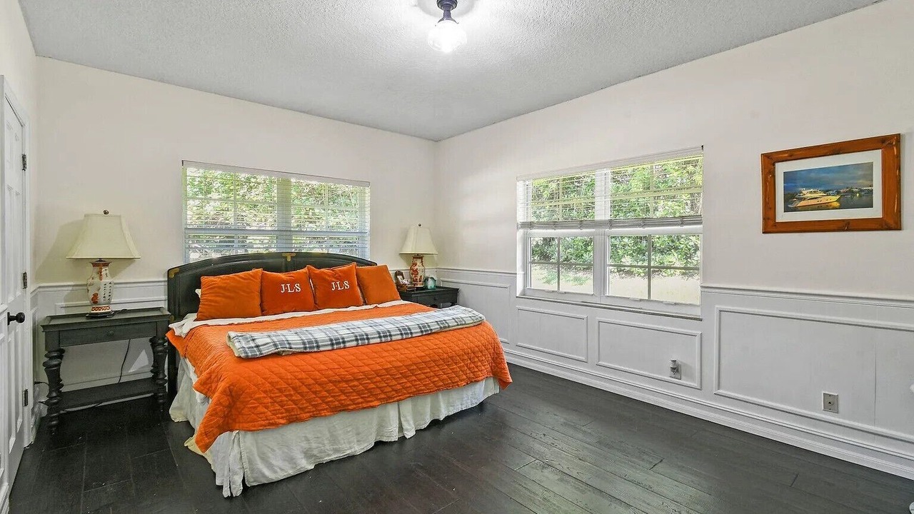 Photo of Bedroom in Hunt Club