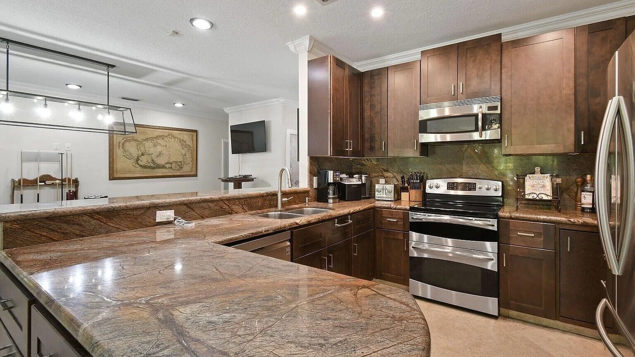 Photo of Kitchen in Hunt Club