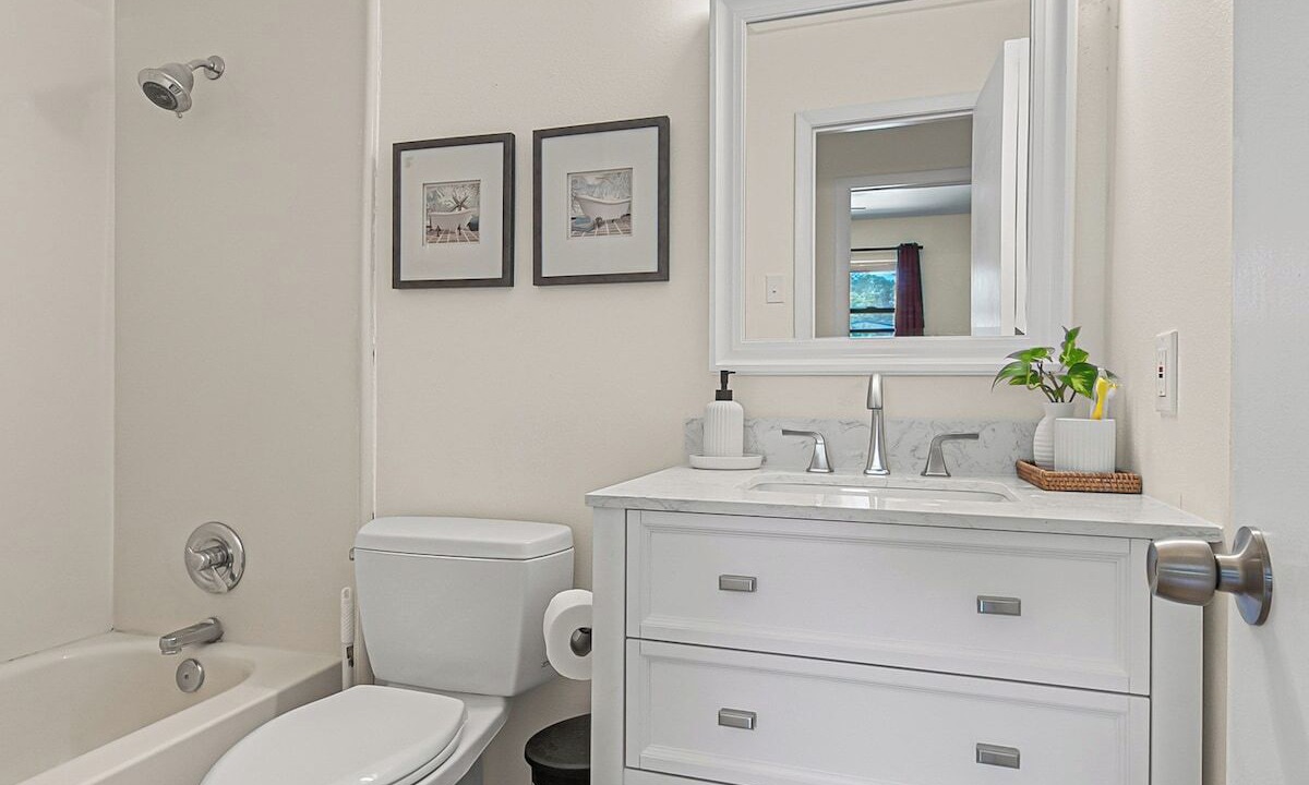 Photo of Bathroom in Rockledge