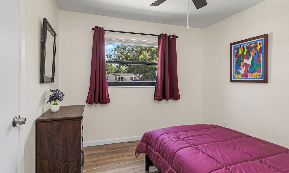 Photo of Bedroom in Rockledge