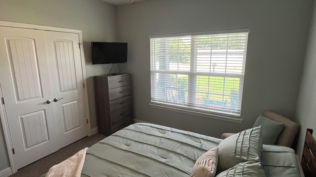 Photo of Bedroom in Wynnehaven Beach